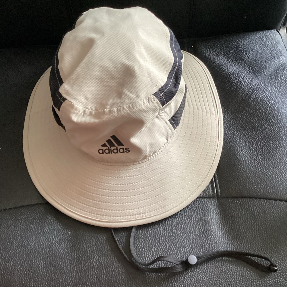Adidas bucket hat with drawstring